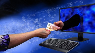 Los internautas elevan su gasto en el comercio online hasta los 1.413 euros
