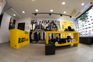 tiendas de moda deportiva Black Laces en Jaén