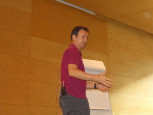Ander Mimenza interviene en Barcelona Activa hablando de neuromarketing