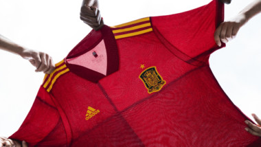 Adidas extiende su colaboración con la Federación Española de Fútbol
