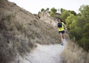 las razones para la mujer para practicar running