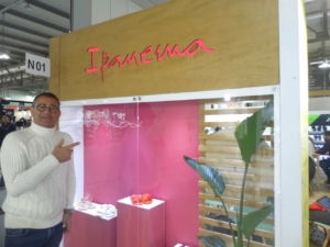 Foro Crespo en el stand de Ipanema en Micam