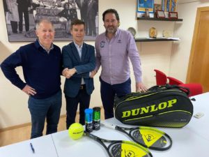 Dunlop y la FTM prolongan su acuerdo en el tenis