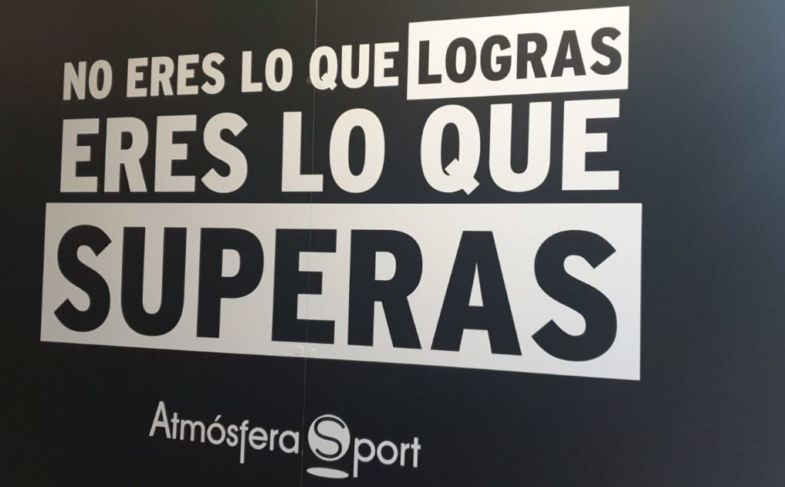 Atmosfera-Sport-tiendas-de-deporte-Andalucia-Granadat 22.15.46 (1)
