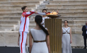 la llama olímpica ya brilla en Pekín