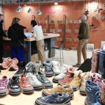 Lo mejor de la industria del calzado se cita en Milán