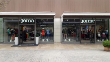 Joma abre tres tiendas en España