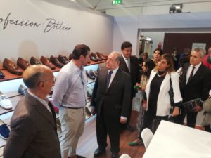 El ministro portugués de Economía, visita Micam Milano, feria líder continental del calzado