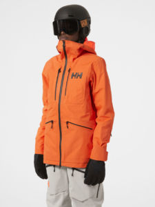 nueva chaqueta femenina de Helly Hansen para los deportes de invierno
