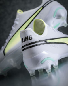 nuevas botas Puma King para fútbol