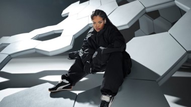 Rihanna retoma su colaboración con Puma lanzando las zapatillas Avanti