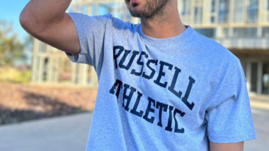 Russell Athletic genera expectación junto a Gonzalo Melero