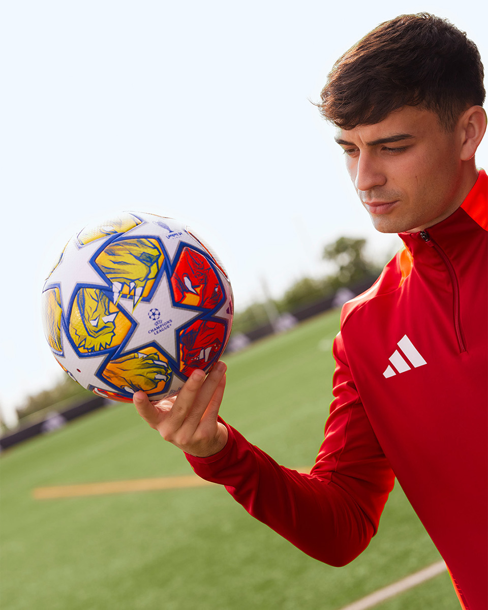 Adidas desvela el balón oficial de la UEFA Champions League